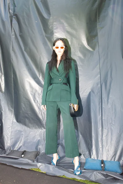 Look 7